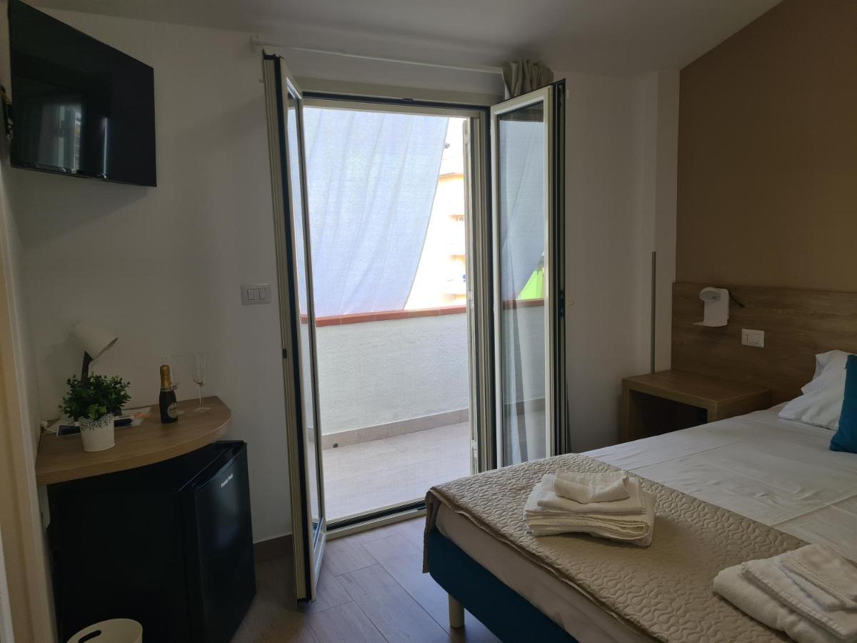 B&B Al Quadrato Scalea Exterior photo