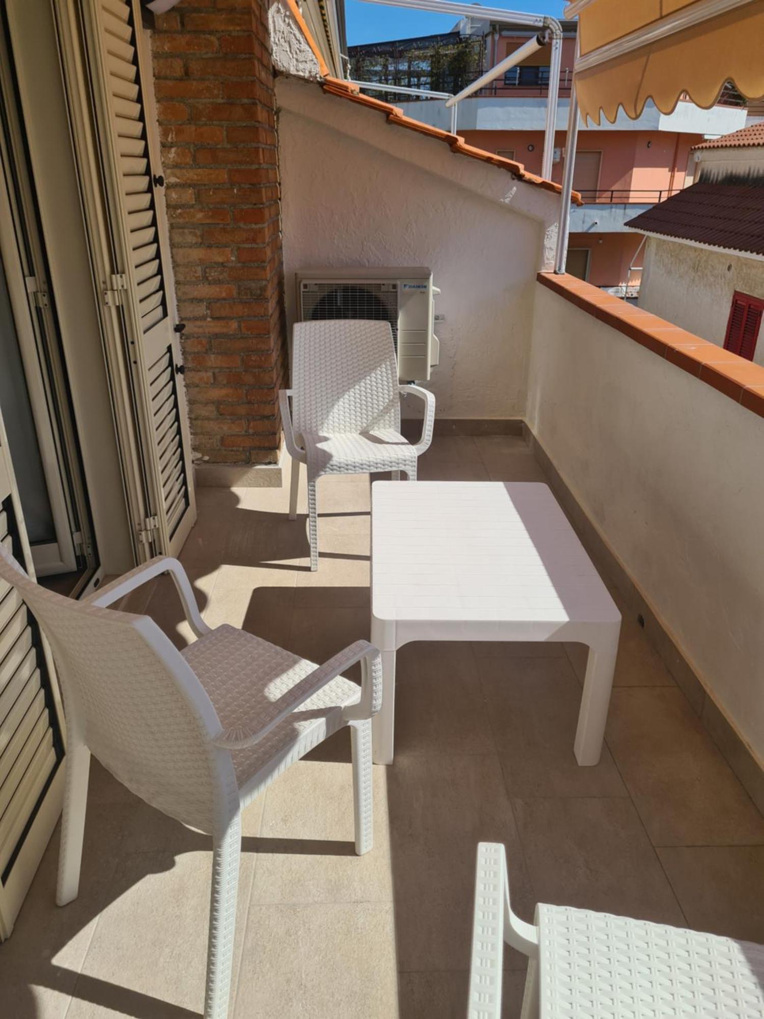 B&B Al Quadrato Scalea Exterior photo